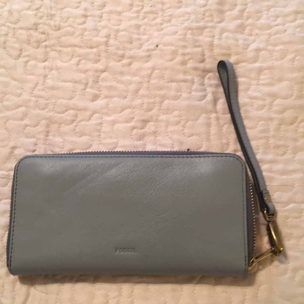 Fossil wallet